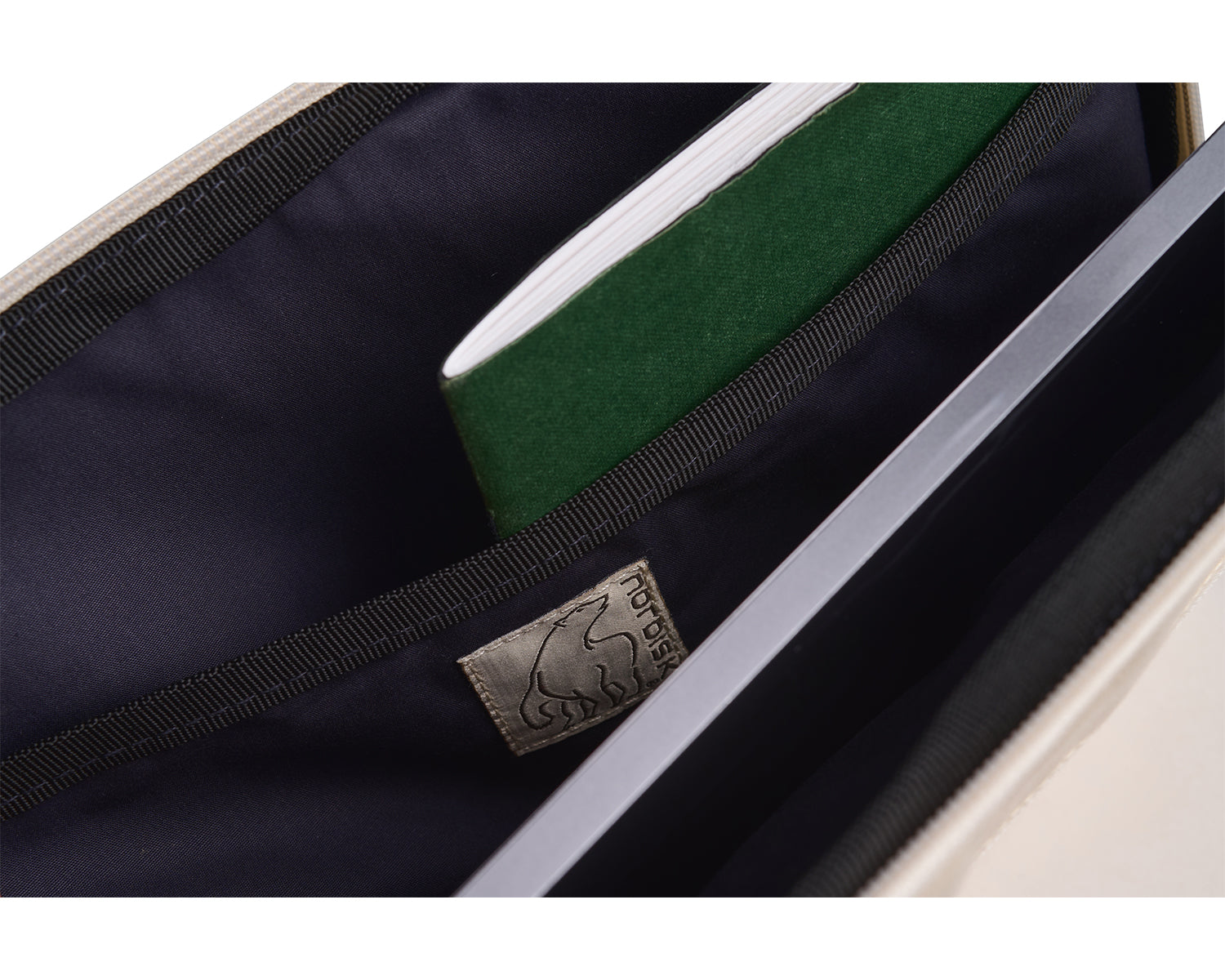 Askov Laptop Bag L | Sandshell