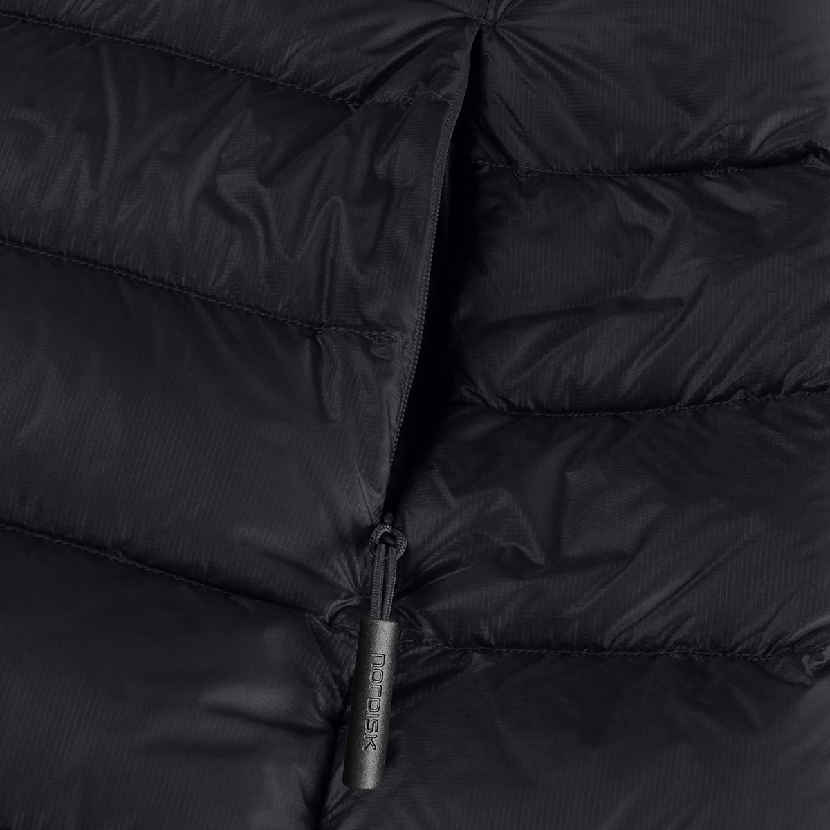 Dagmar - Black