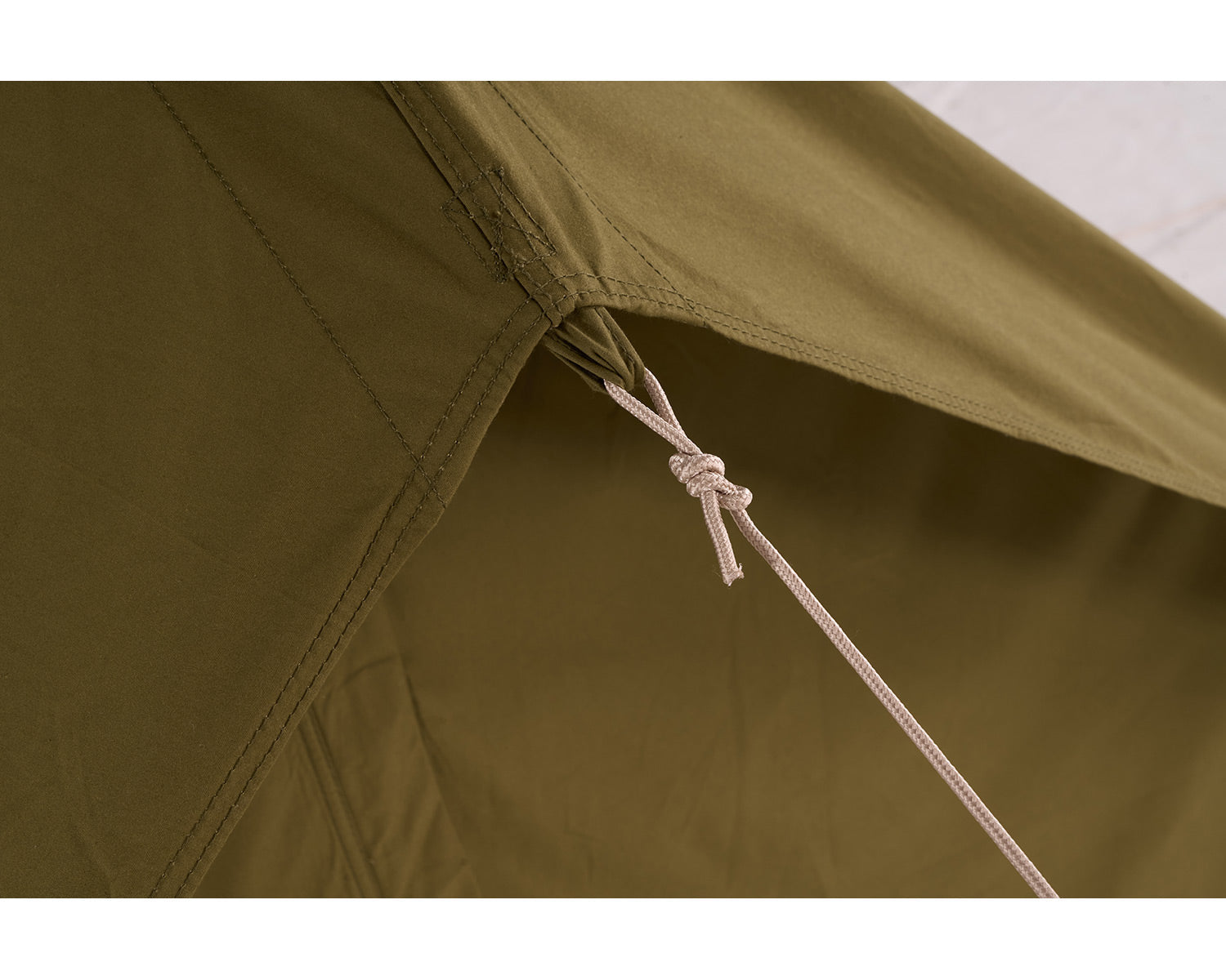 Ydun 5.5 Glampingtelt - 5.5 m² | 4 personer | Green Khaki