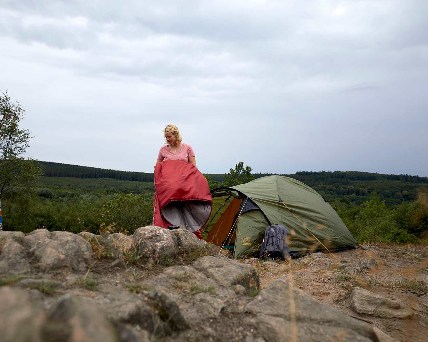 Topeka 2 Tent Alu, Capulet Olive