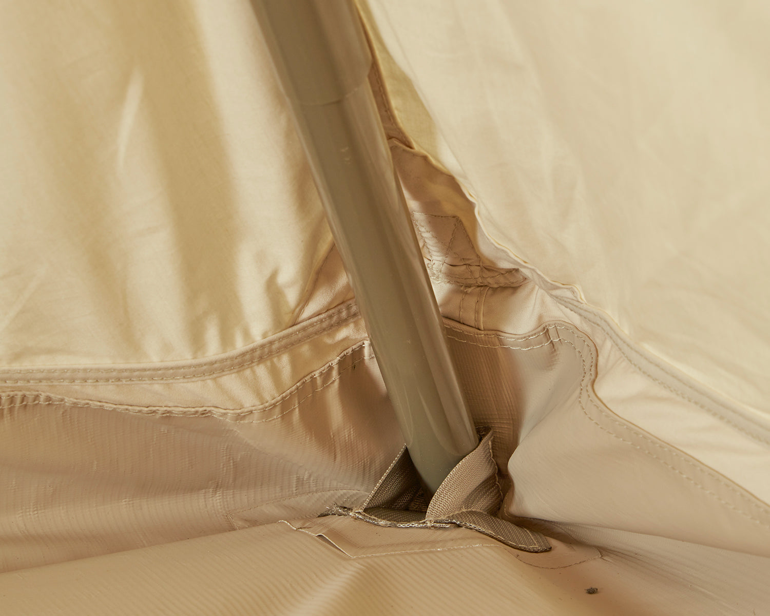 Midgard 9.2 Glampingtelt - 9.2 m² | 6 personer | Sandshell