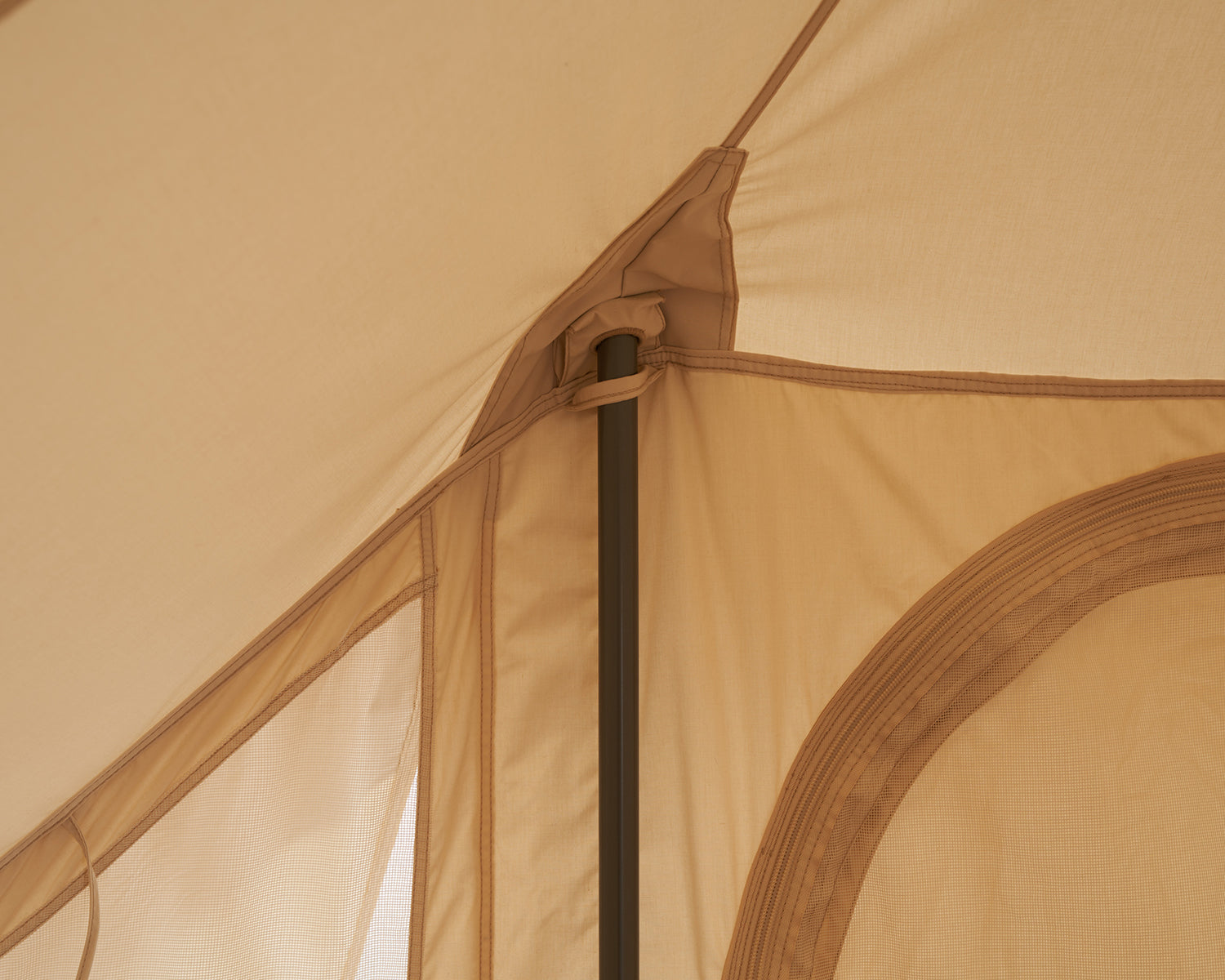 Utgard Sky 13.2 Glampingtelt - 13.2 m² | 6 personer | Sandshell