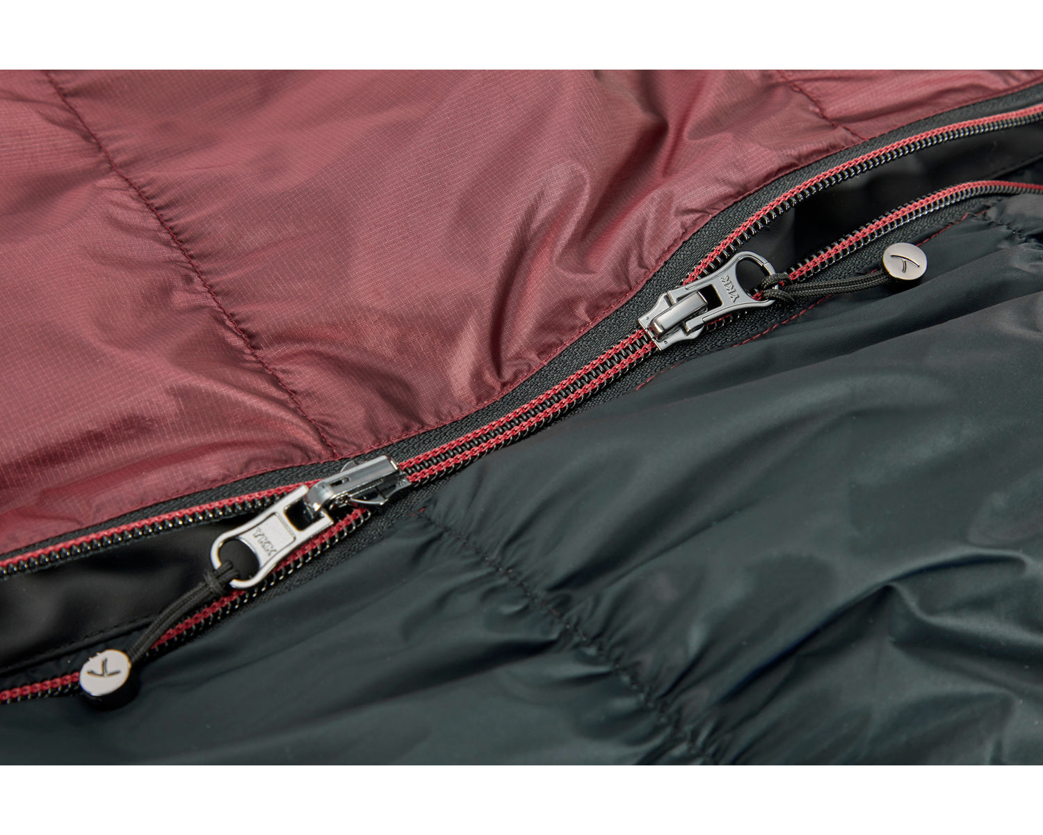 Voyage 300 Sovepose - Right Zip | Ribbon Red