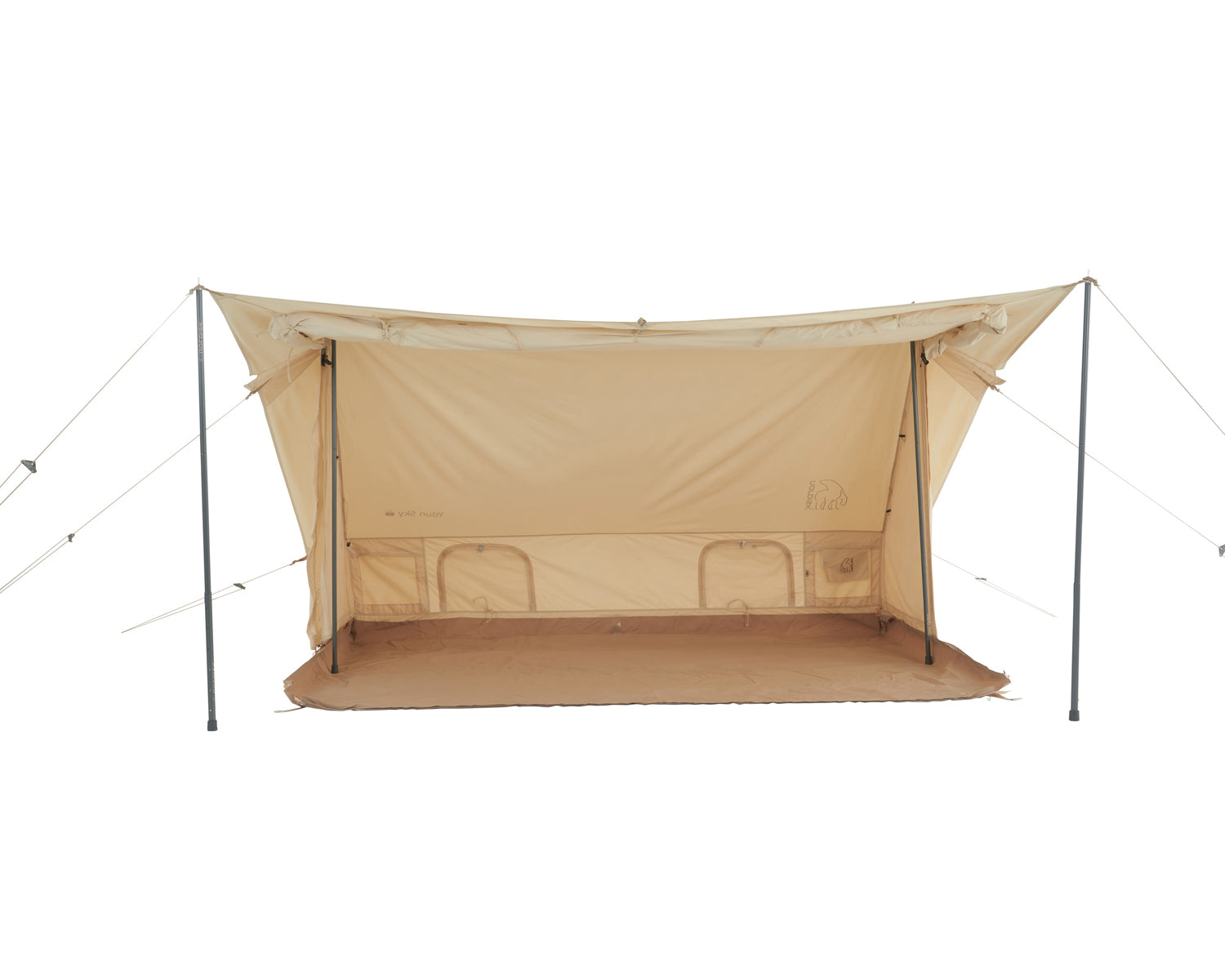 Ydun Sky 5.5 glamping telt opsat ved vandet til en udendørs oplevelse.